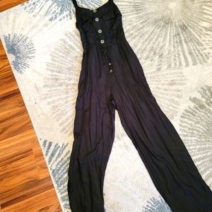 2 rompers black and military green size M brand new